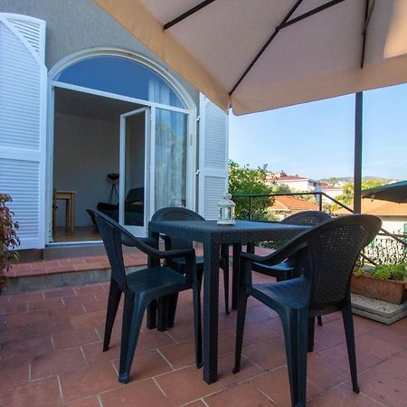 Luminoso Appartamento Con Ampia Terrazza San Bartolomeo Al Mare Exteriér fotografie