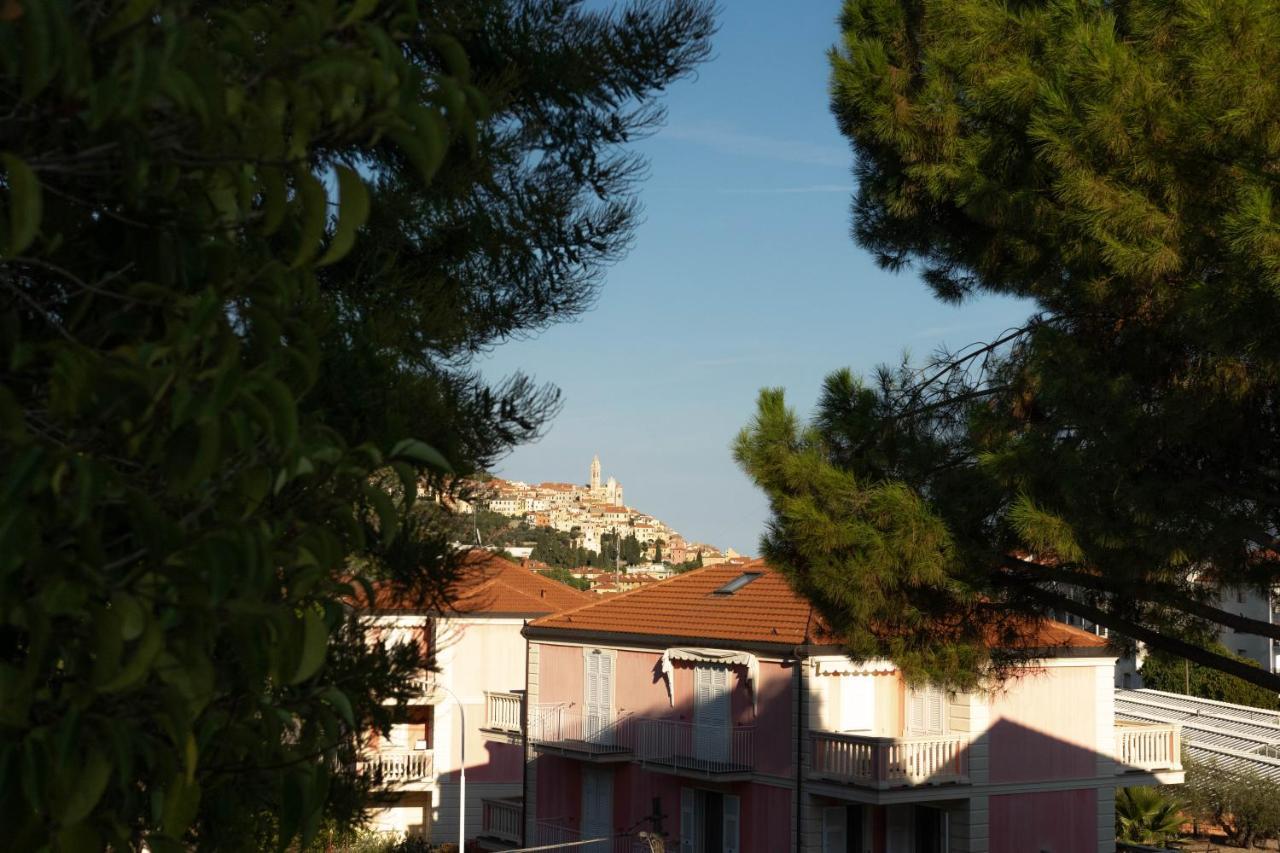 Luminoso Appartamento Con Ampia Terrazza San Bartolomeo Al Mare Exteriér fotografie